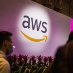 مدیر ارشد AWS: هوش مصنوعی می‌تواند برای ارتقاء شغل استفاده شود نه جایگزینی