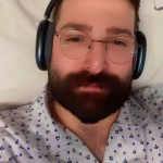 بستری شدن مجدد حمید هیراد در بیمارستان: نگرانی‌ها از وضعیت سلامت خواننده پاپ!