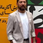 حضور بهرام رادان در نشست خبری فیلم "گیلانه": بررسی استایل یک سوپراستار!