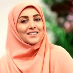 واکنش احساسی ژیلا صادقی؛ طلب حلالیت از پدر و مادر به دلیل حواشی تلویزیونی!