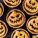 عصرونه امروز: پای کدو تنبل؛ ستاره هالووین در آشپزخانه شما!