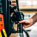 فروش مستقیم بنزین سوپر به مردم در بورس انرژی اتفاق نمی‌افتد