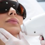 ۹ مورد از عوارض وحشتناک لیزر موهای زائد