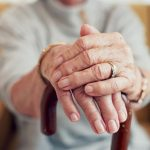 نقش میتوکندری در آغاز پارکینسون | کشف عامل پنهان بیماری