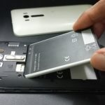 چرا باتری گوشی در سرما دوام نمی‌آورد؟