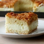 عصرونه امروز: کیک زنبوری؛ ضیافت بادام و عسل به سبک اصیل آلمانی!